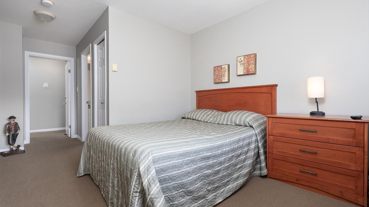 Photo of Bedroom in Lethbridge