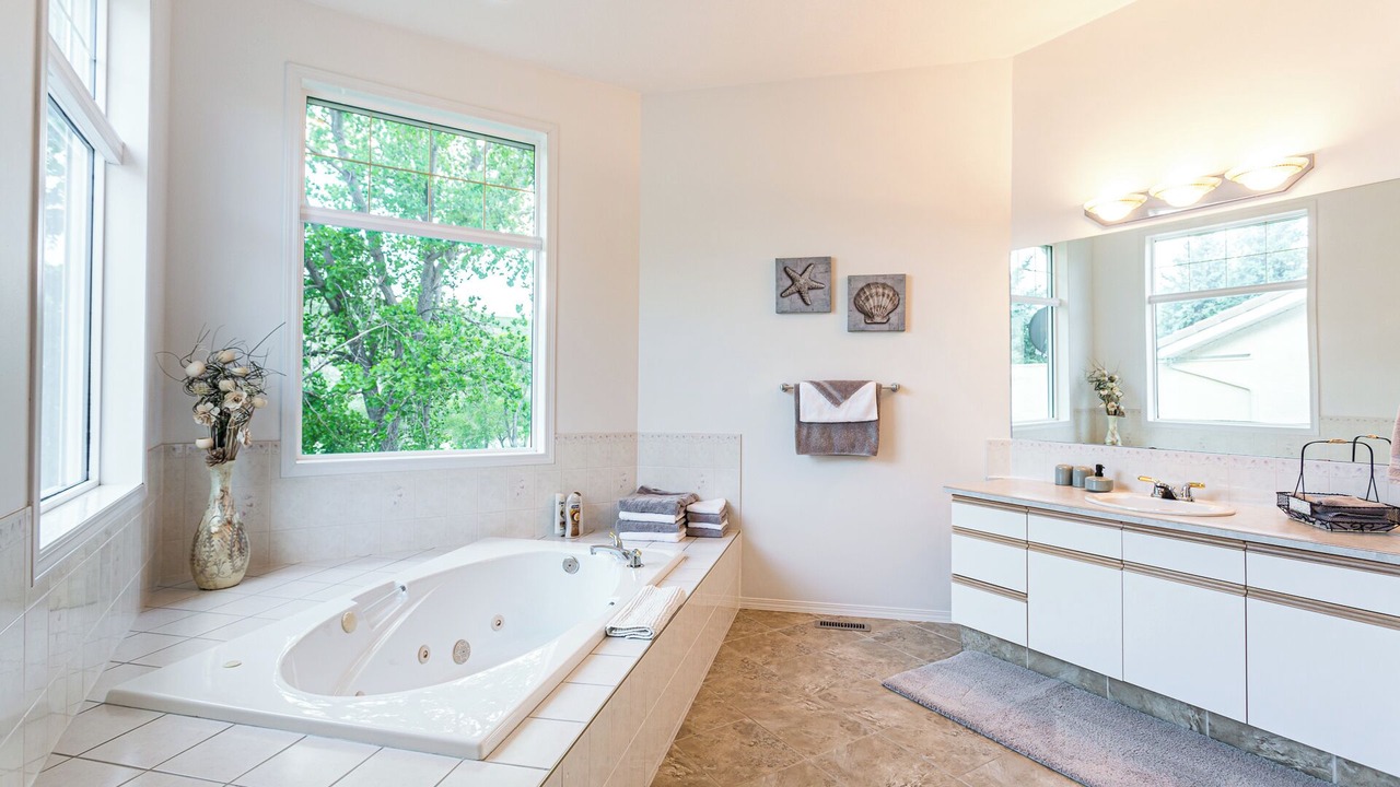 Photo of Bathroom in Lethbridge