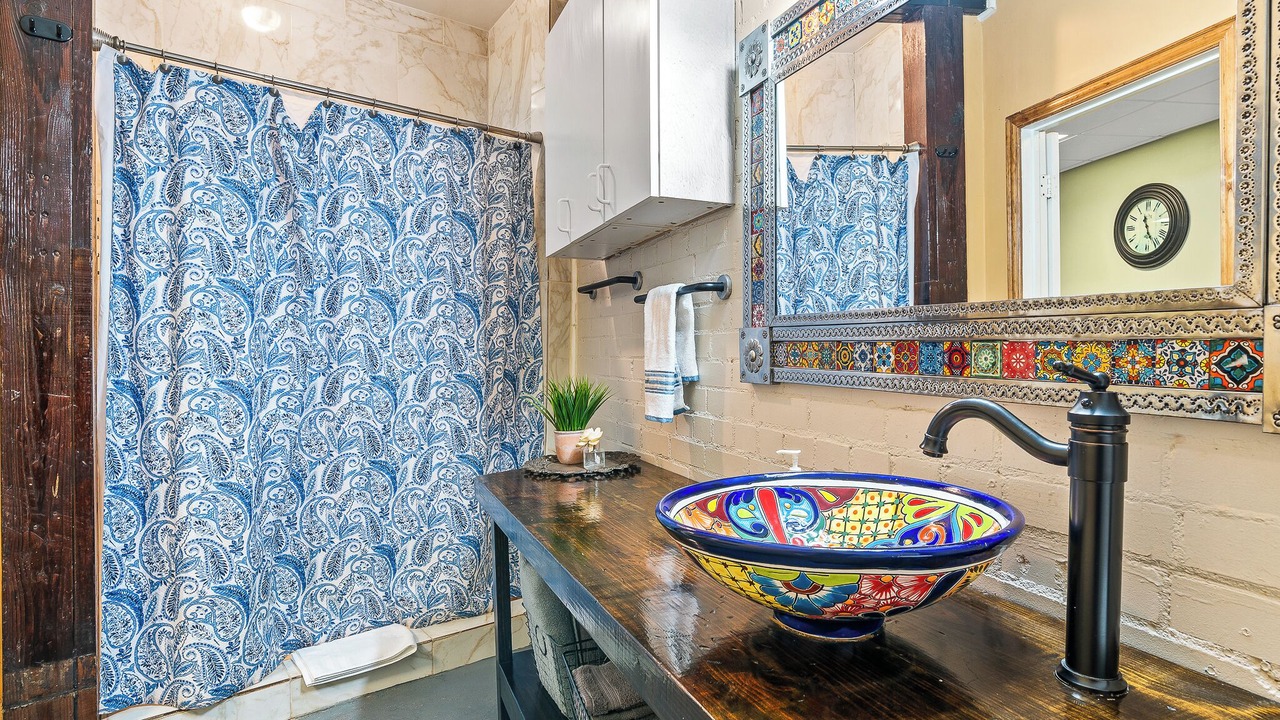 Photo of Bathroom in Downtown Dallas