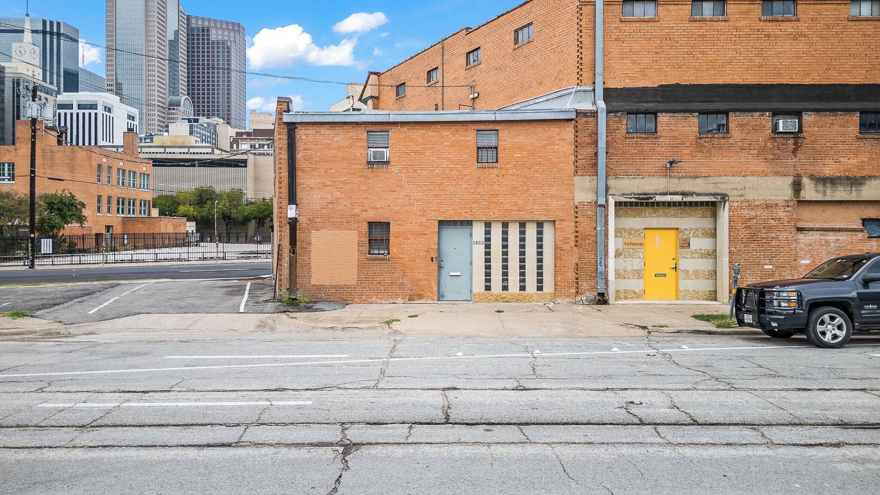 Photo of Outdoor in Downtown Dallas