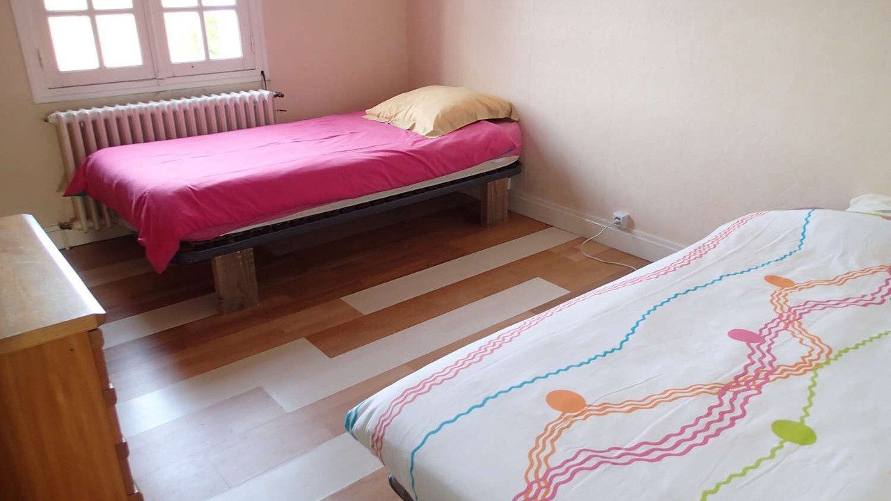 Photo of Bedroom in Bon Repos sur Blavet