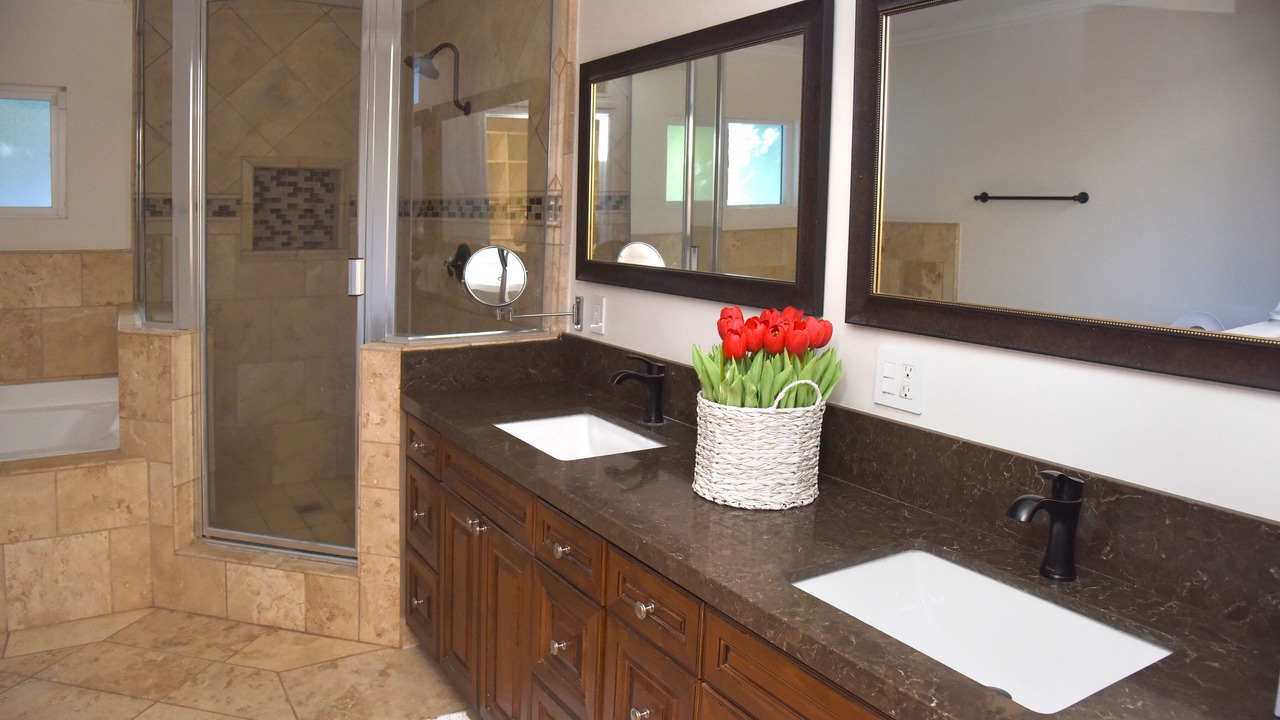 Photo of Bathroom in Woodland Hills