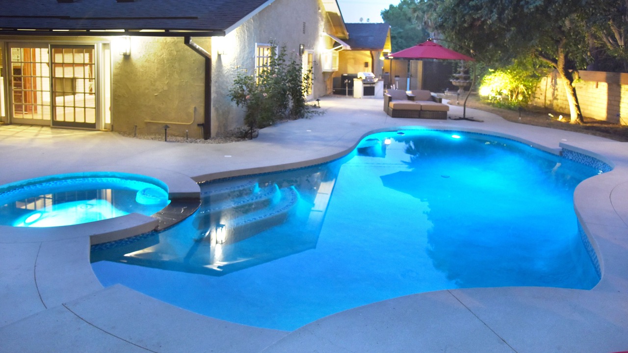 Photo of Outdoor in Woodland Hills
