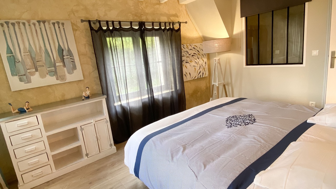 Photo of Bedroom in Condeau