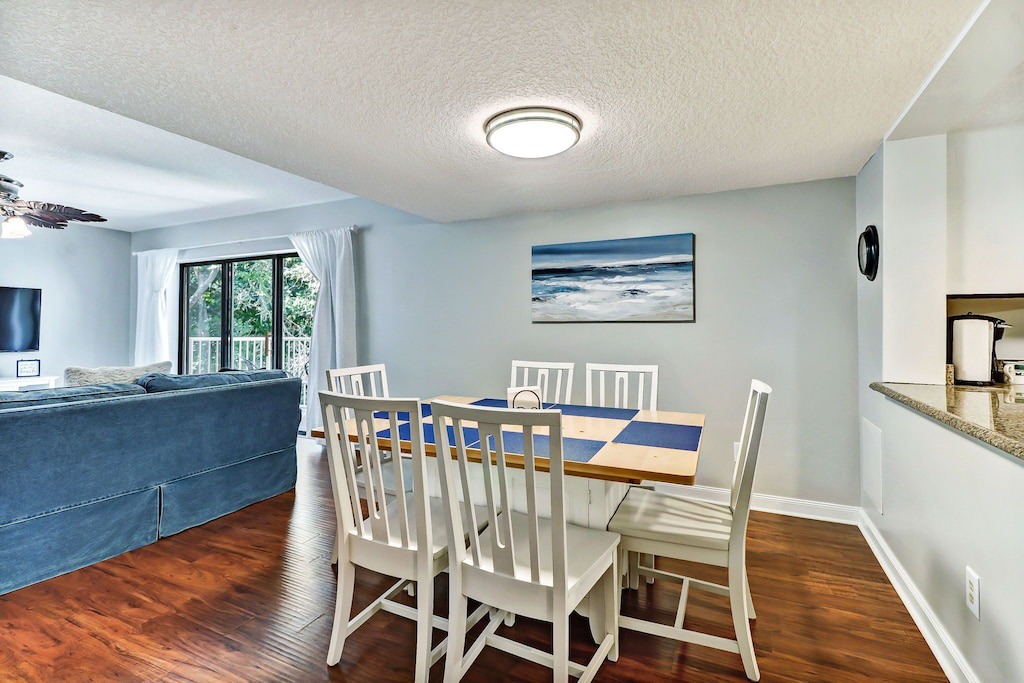 Photo of Livingroom in American Beach