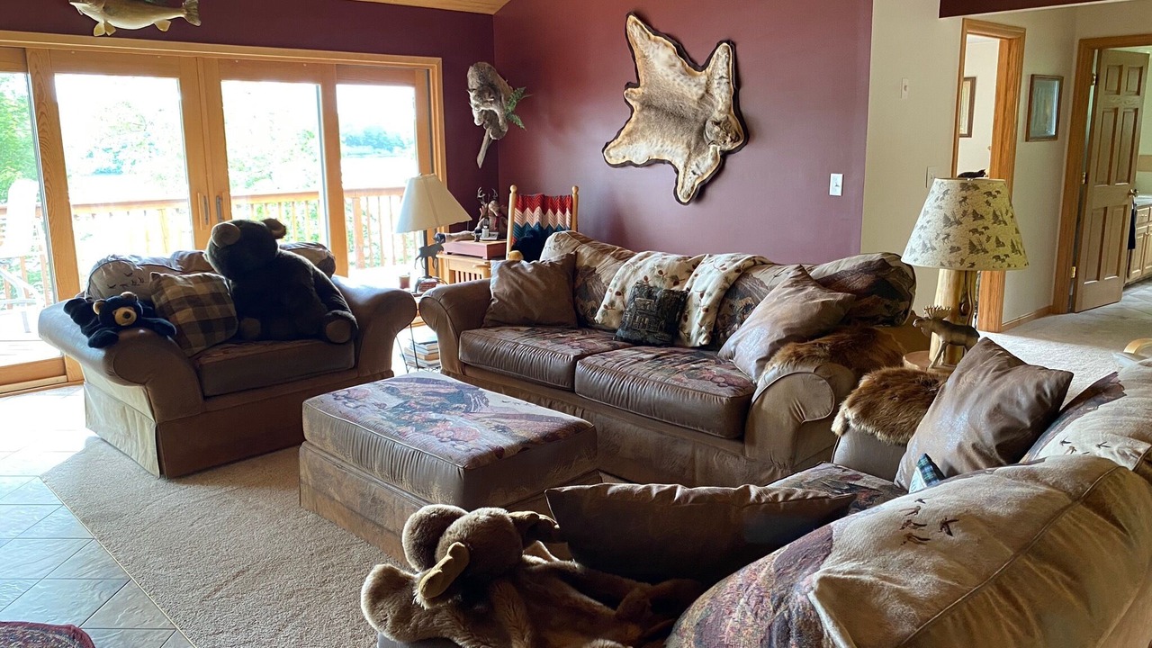 Photo of Livingroom in Iron River