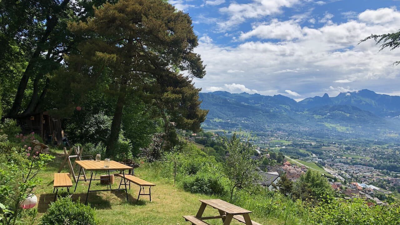 Photo of Outdoor in Chardonne
