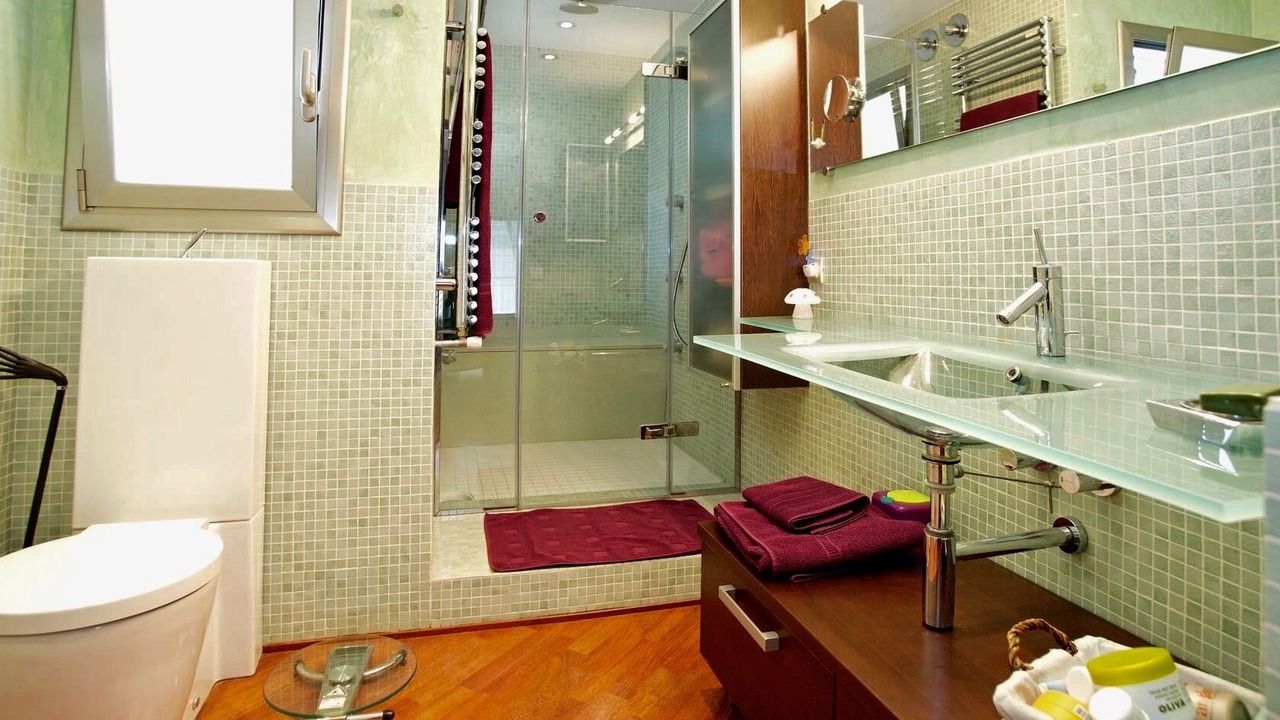 Photo of Bathroom in El Putget i Farro