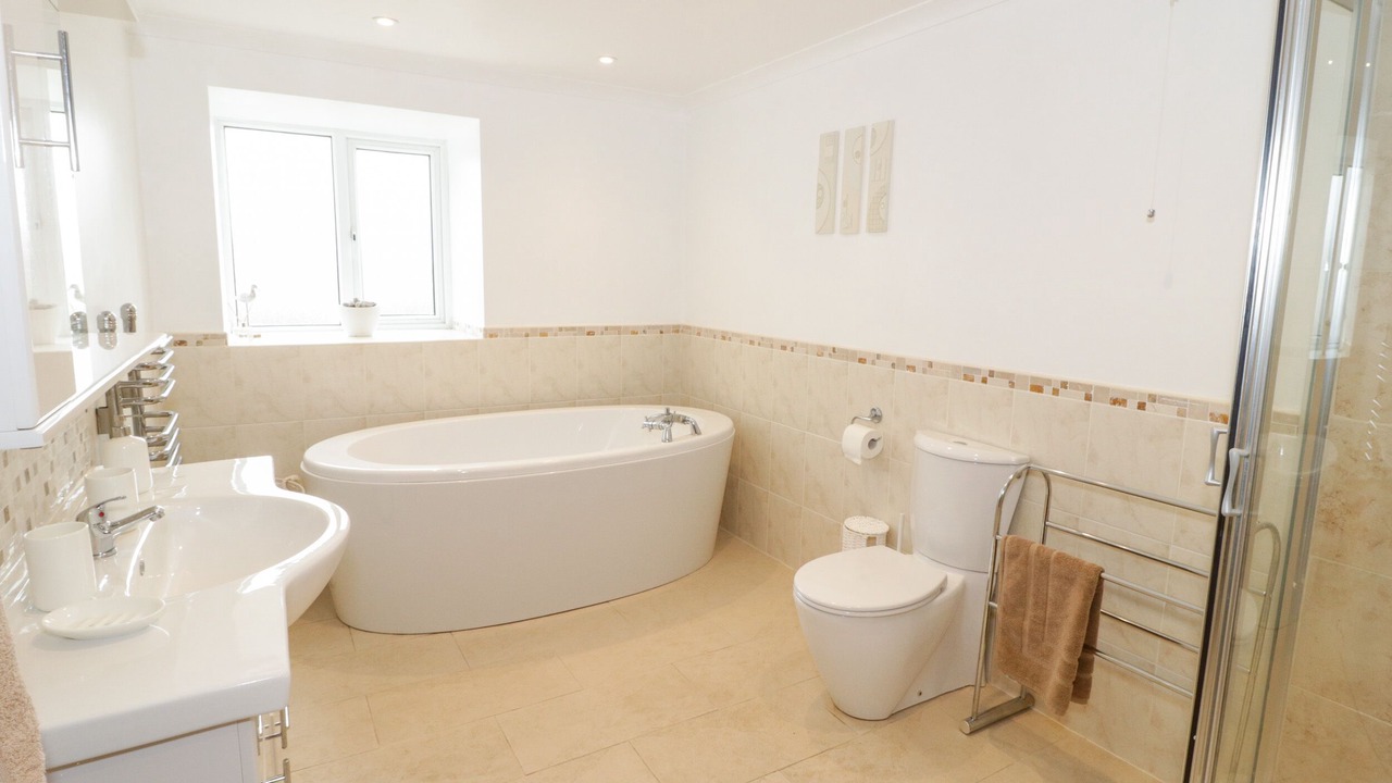 Photo of Bathroom in Penrhyn Bay