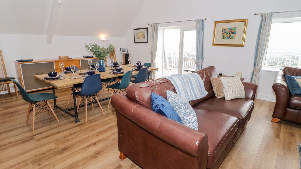 Photo of Livingroom in Penrhyn Bay