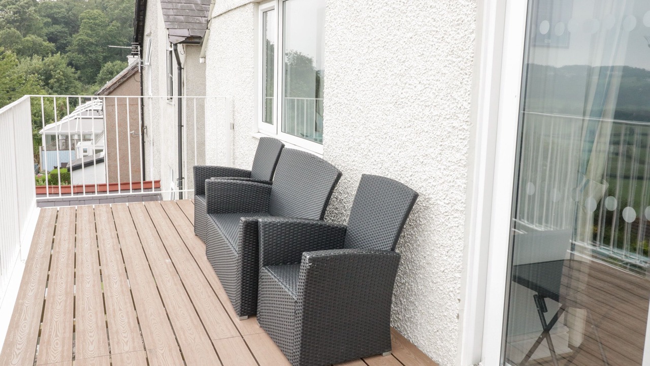 Photo of Patio Balcony in Penrhyn Bay