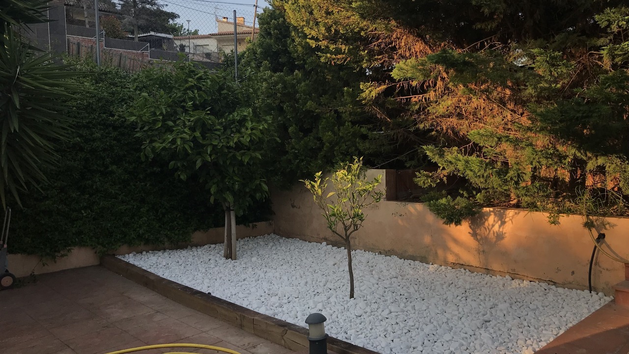 Photo of Outdoor in Vallirana