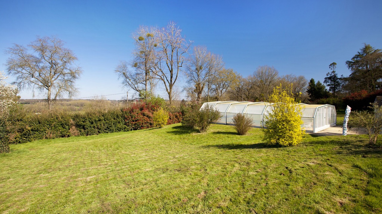 Photo of Outdoor in Guegon