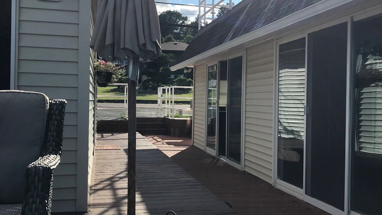 Photo of Patio Balcony in Harveys Lake