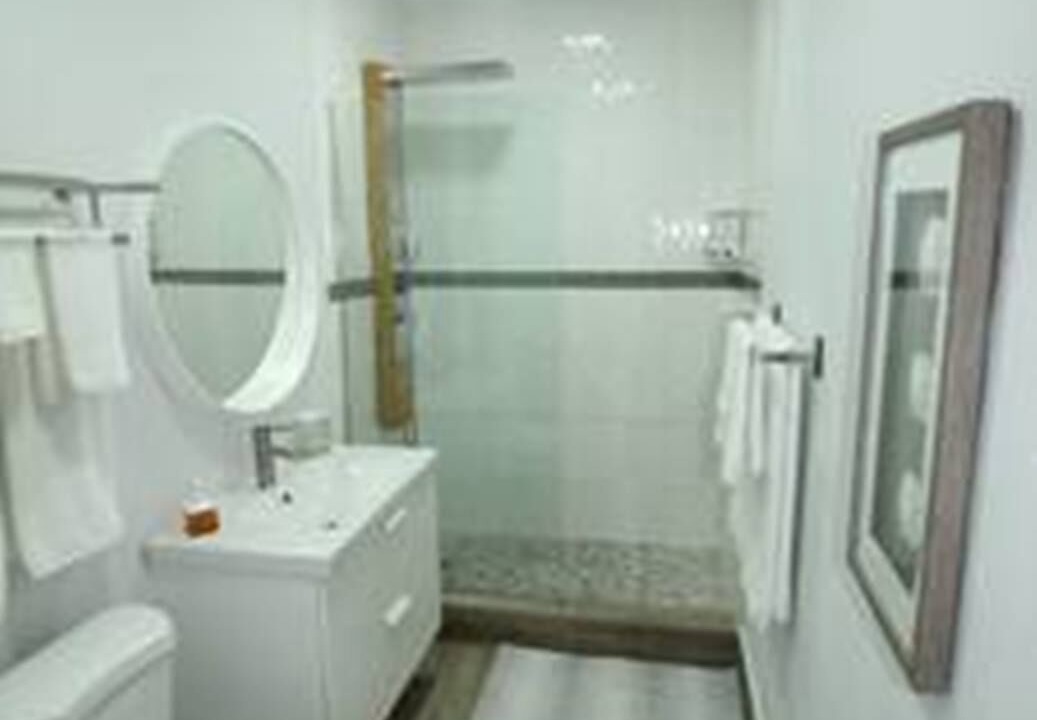 Photo of Bathroom in Miramar