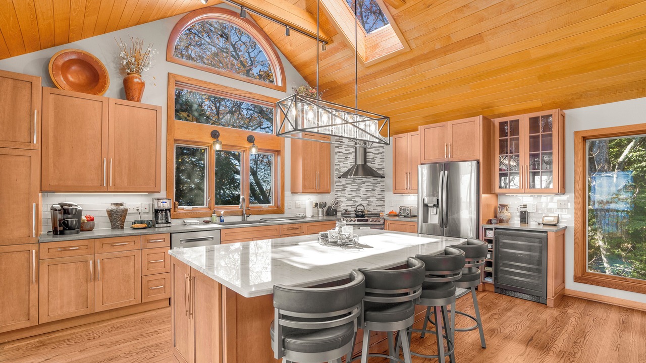 Photo of Kitchen in Roseland