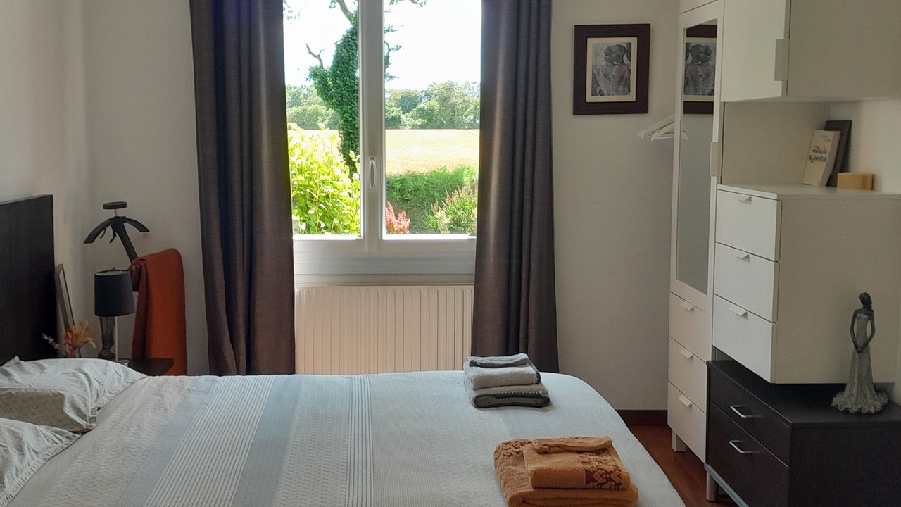 Photo of Bedroom in Bohars