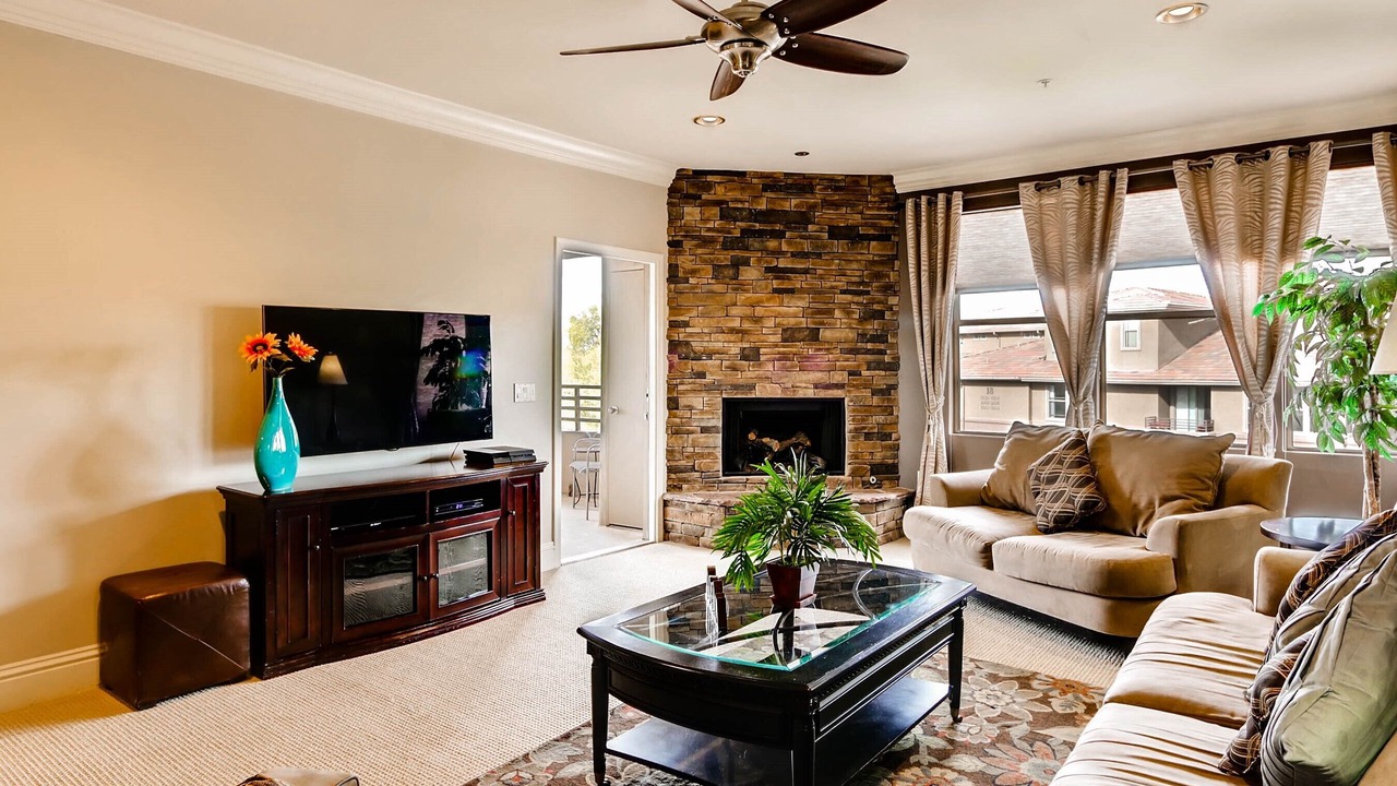 Photo of Livingroom in North Scottsdale