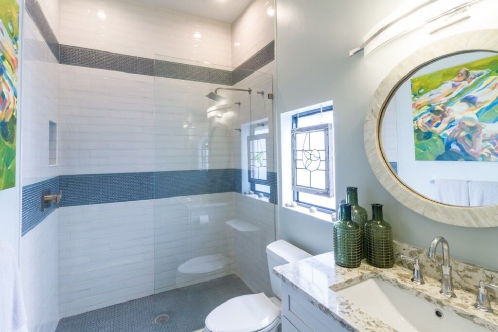 Photo of Bathroom in Coury