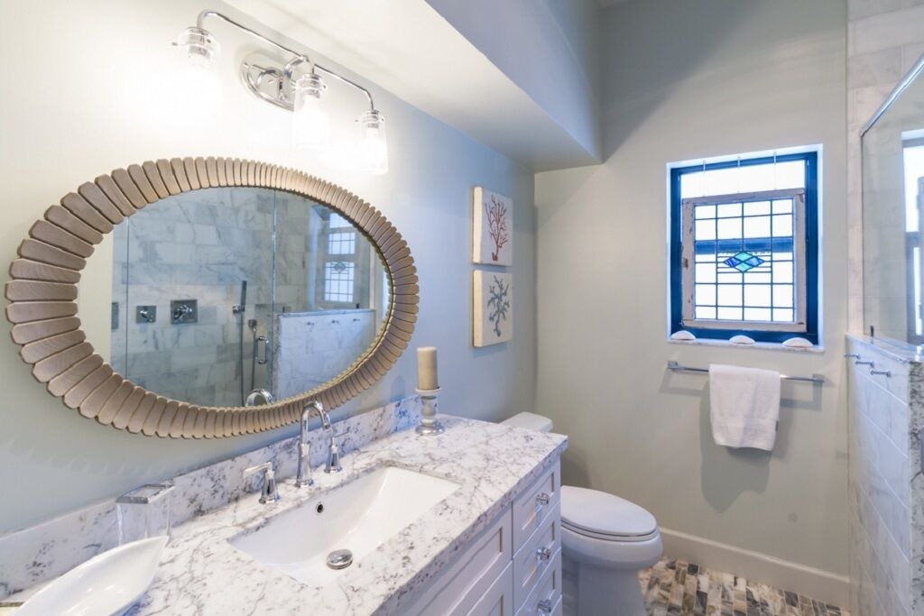 Photo of Bathroom in Coury
