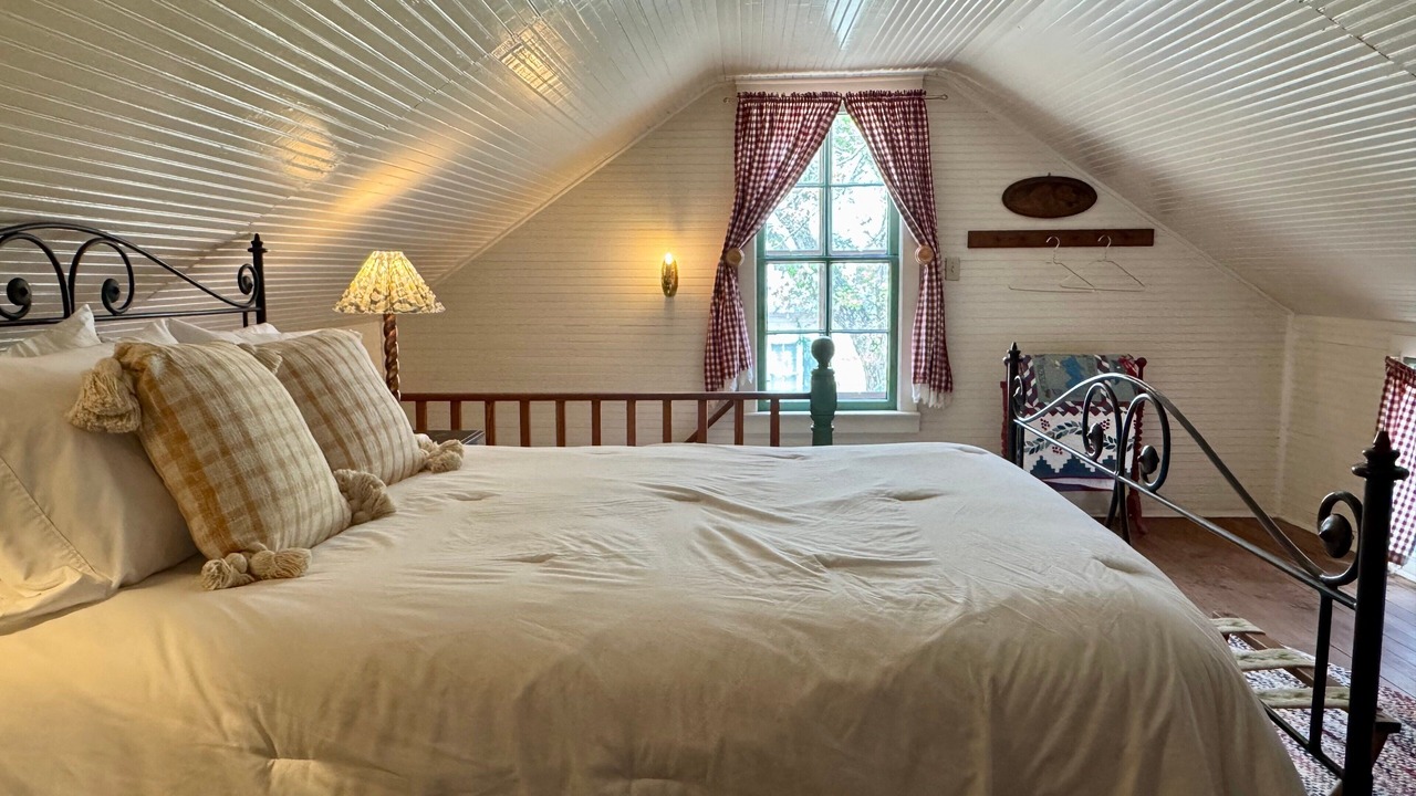 Photo of Bedroom in Fredericksburg