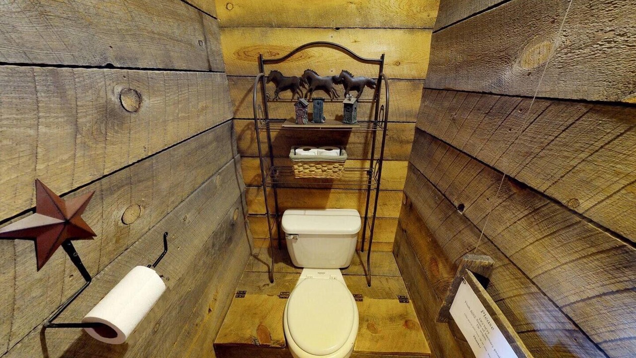 Photo of Bathroom in Monticello