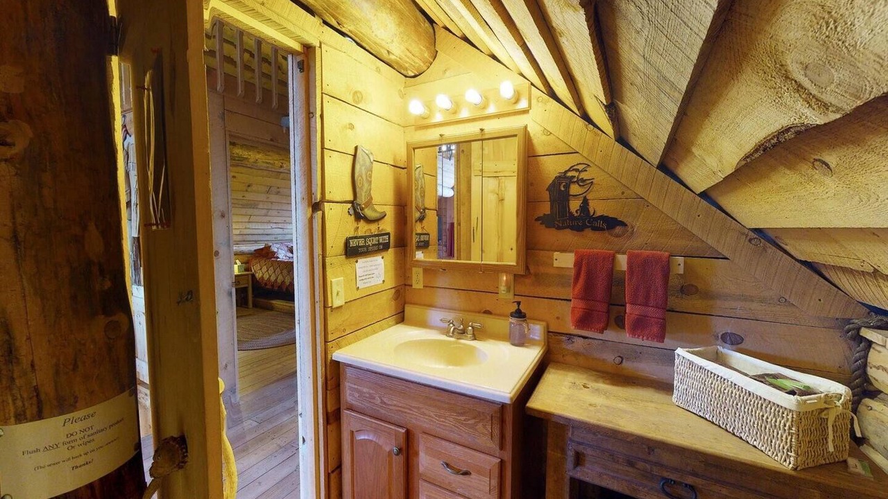 Photo of Bathroom in Monticello
