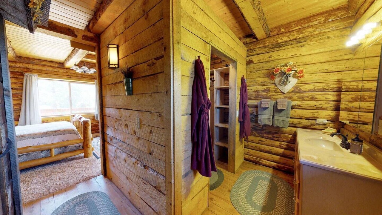 Photo of Bathroom in Monticello