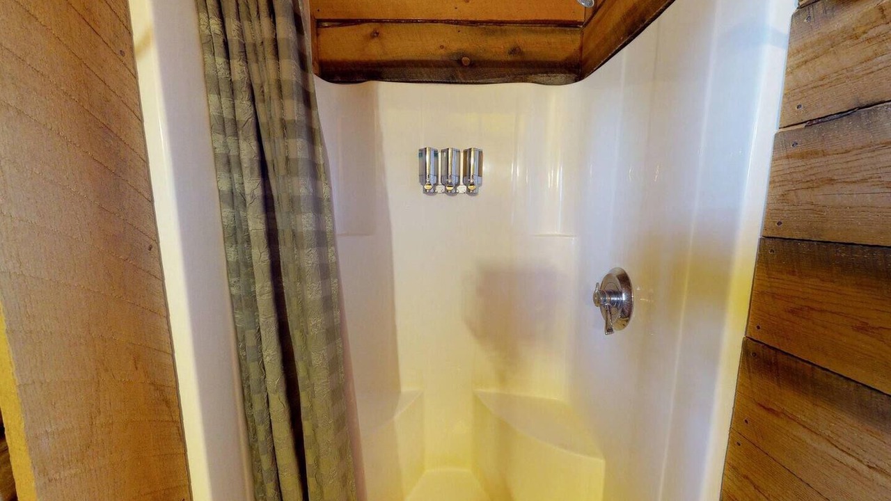 Photo of Bathroom in Monticello