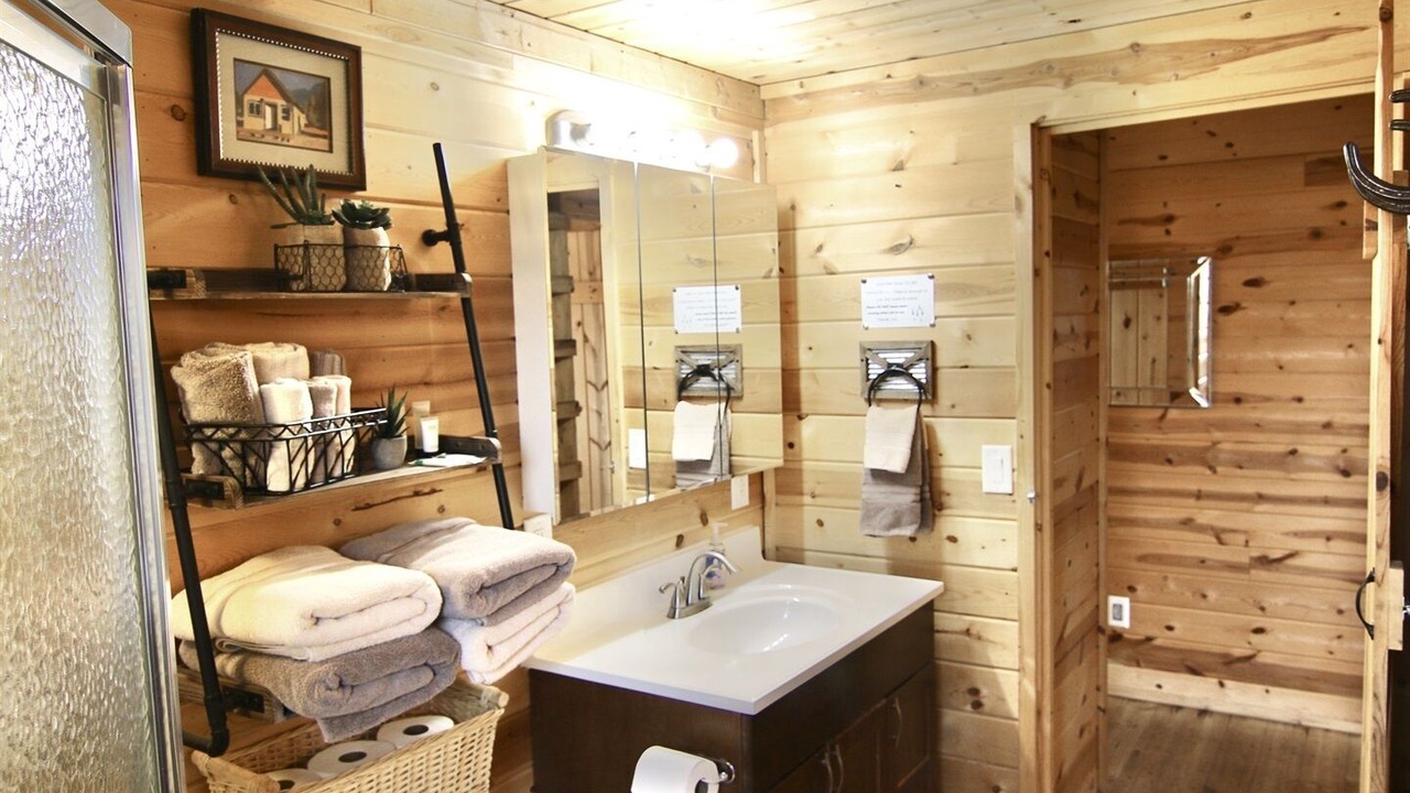 Photo of Bathroom in Monticello