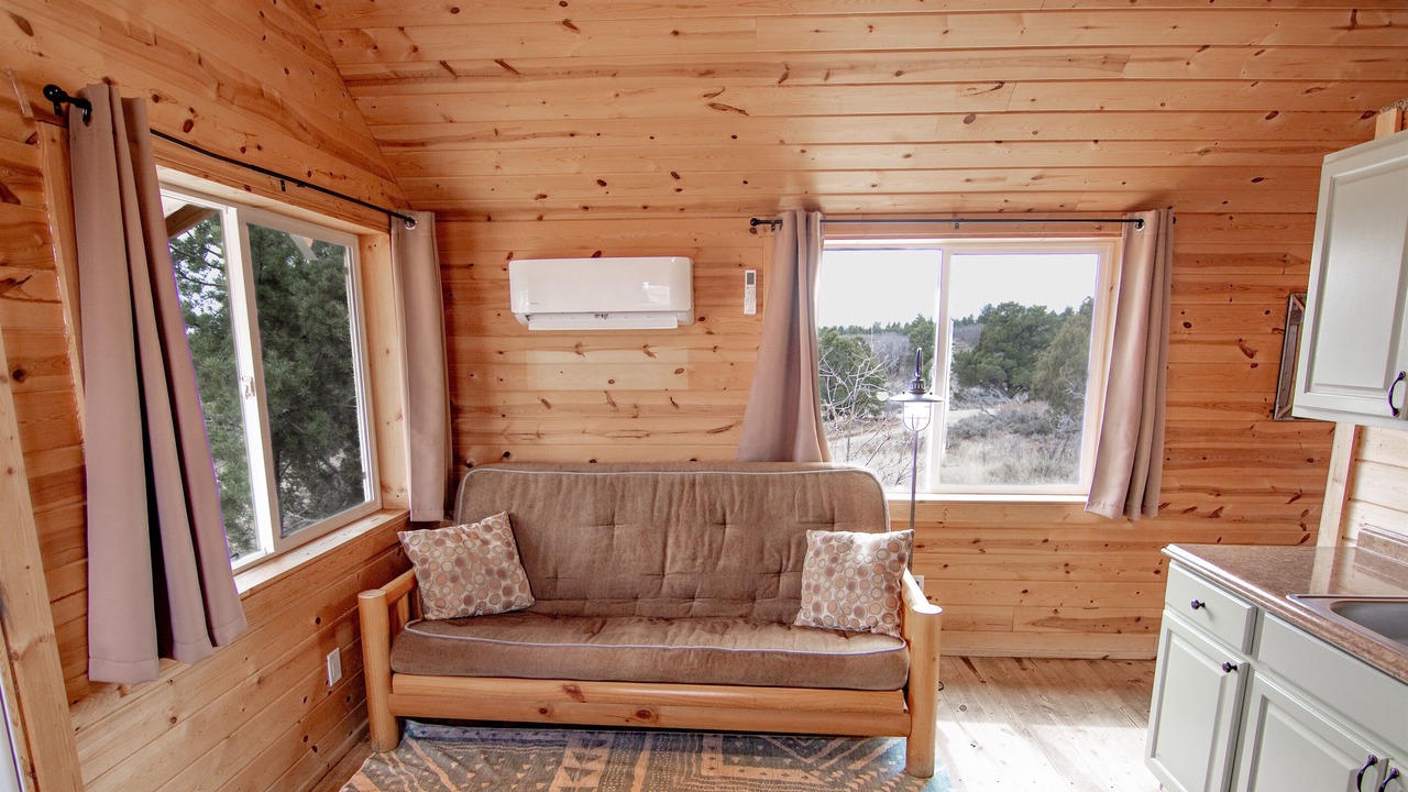 Photo of Livingroom in Monticello