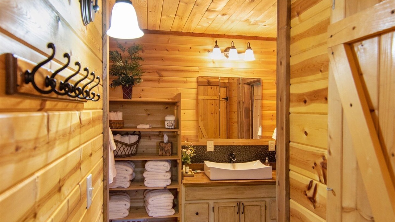 Photo of Bathroom in Monticello