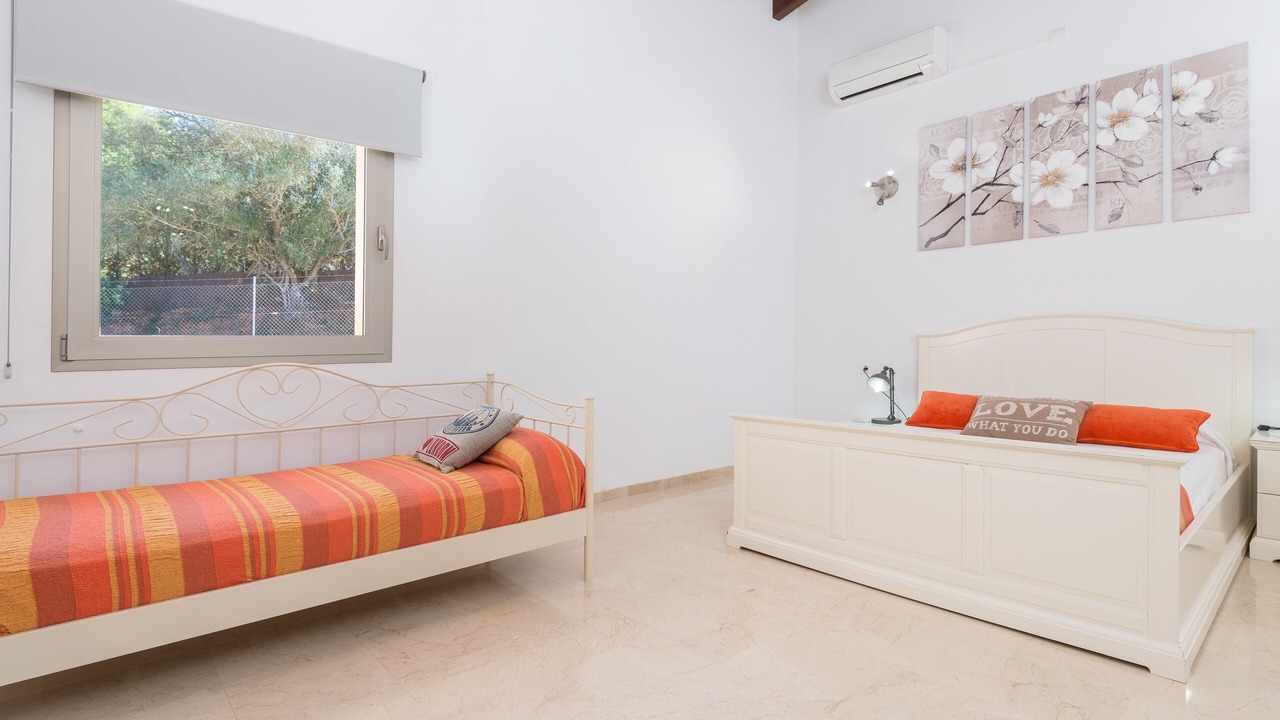 Photo of Bedroom in Sencelles