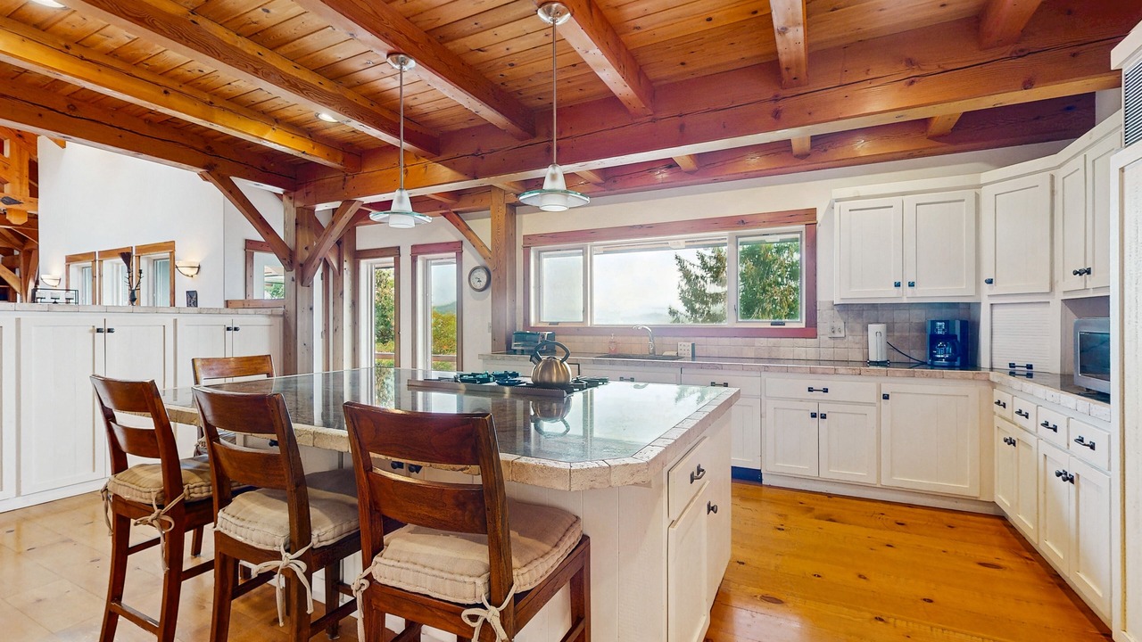 Photo of Kitchen in Sandpoint