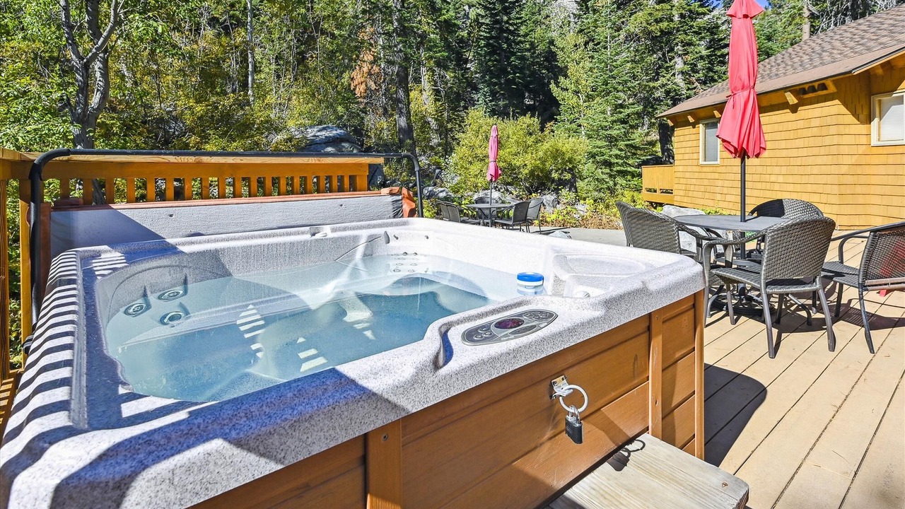 Photo of Outdoor in Alpine Meadows