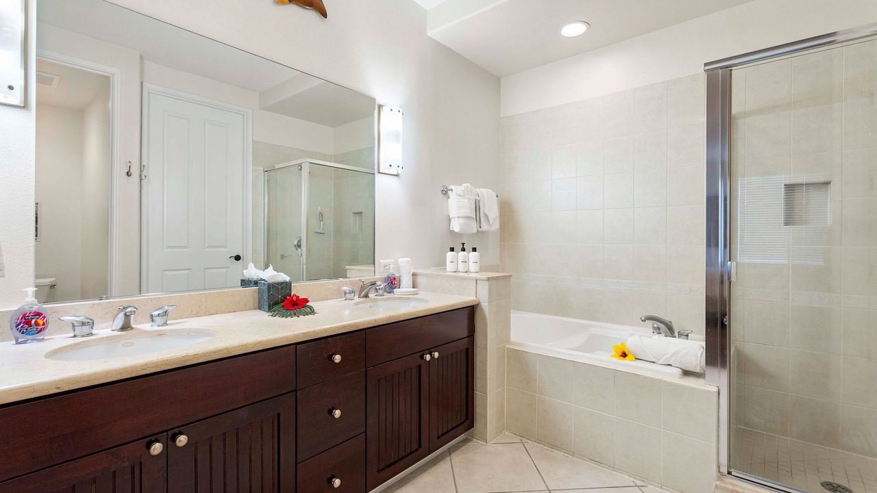 Photo of Bathroom in Waikoloa