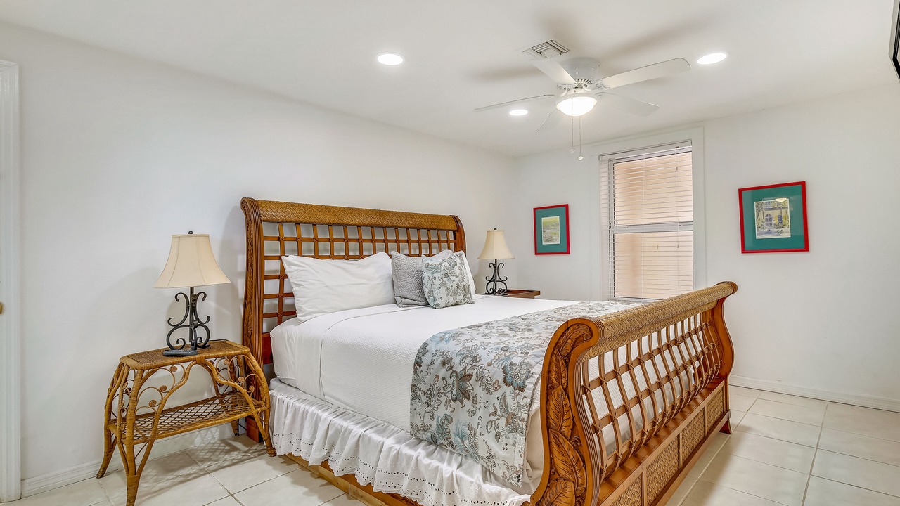 Photo of Bedroom in Bay Point