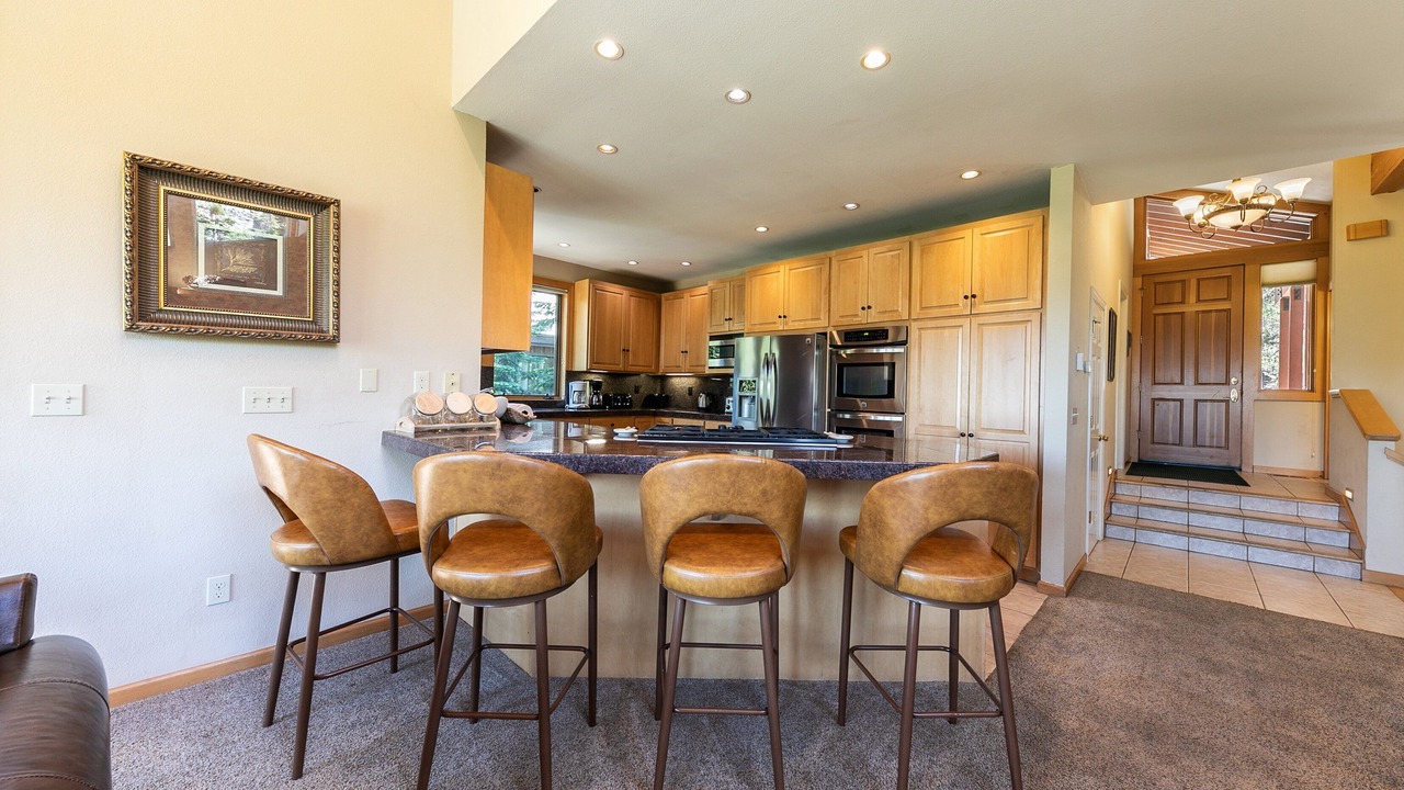 Photo of Kitchen in Alpine Meadows