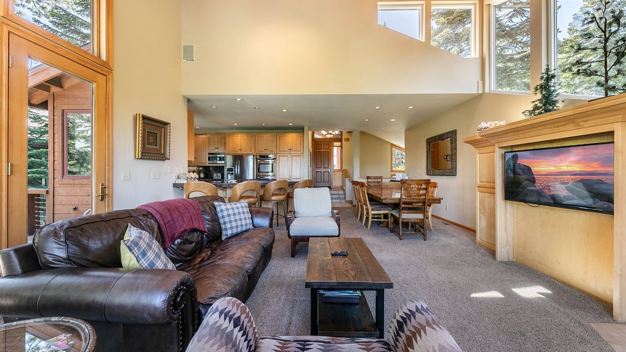 Photo of Livingroom in Alpine Meadows
