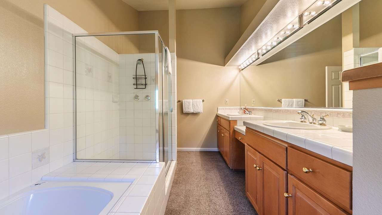 Photo of Bathroom in Alpine Meadows