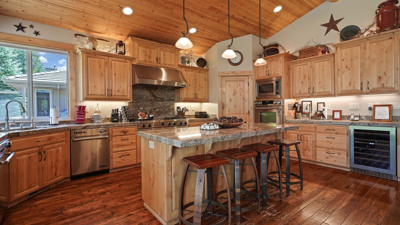 Photo of Kitchen in Sunriver