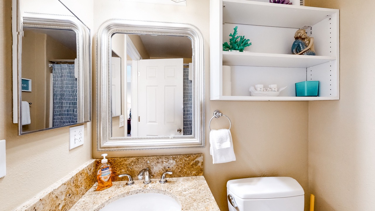 Photo of Bathroom in Lincoln City