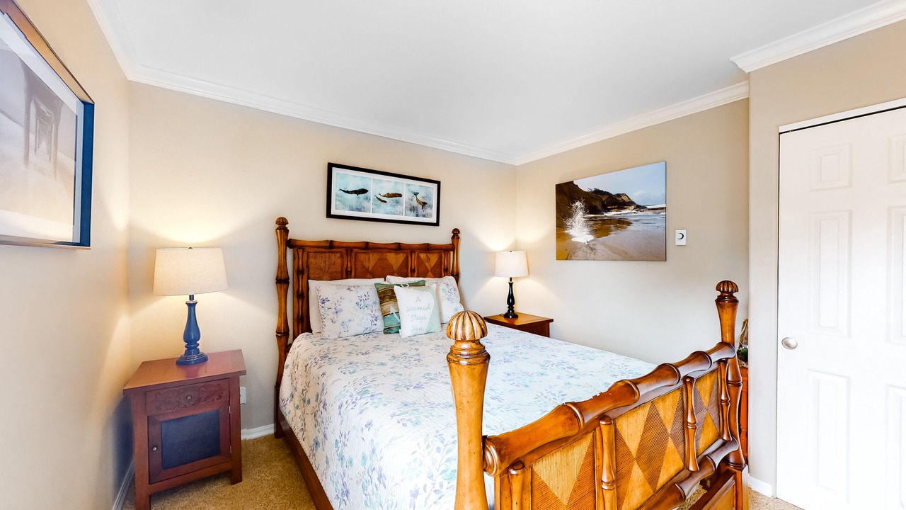 Photo of Bedroom in Lincoln City