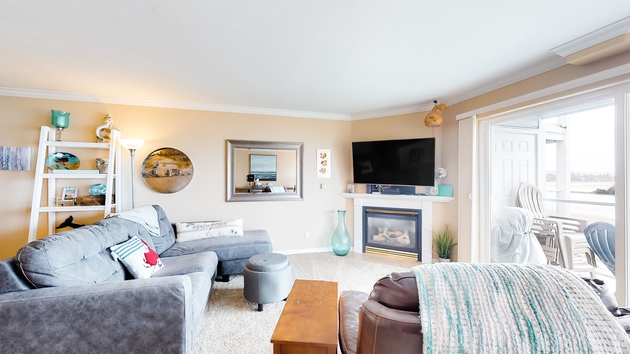 Photo of Livingroom in Lincoln City