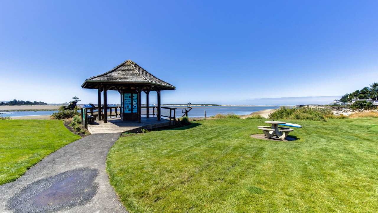 Photo of Outdoor in Lincoln City