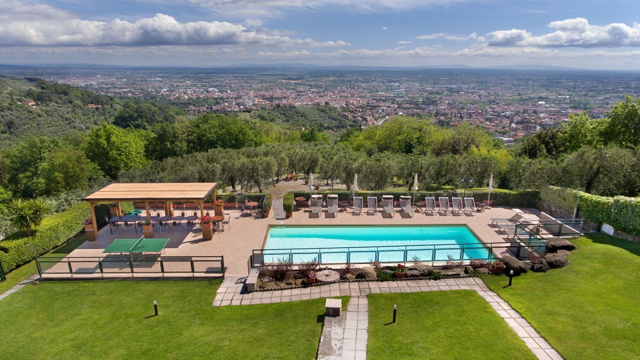 Photo of Outdoor in Massa e Cozzile