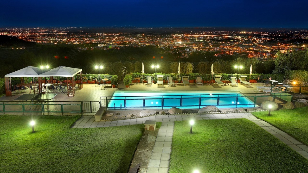 Photo of Outdoor in Massa e Cozzile
