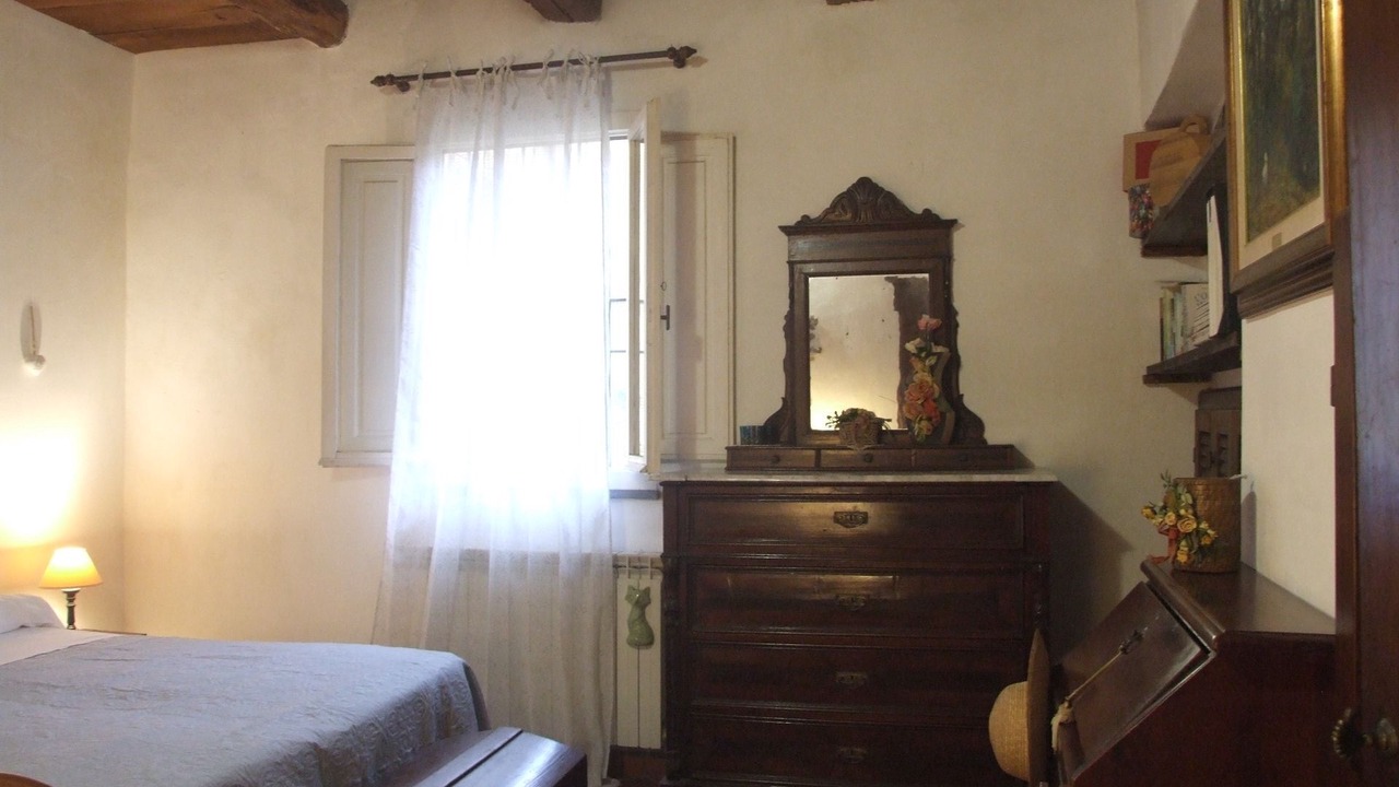 Photo of Bedroom in Pisa City Centre