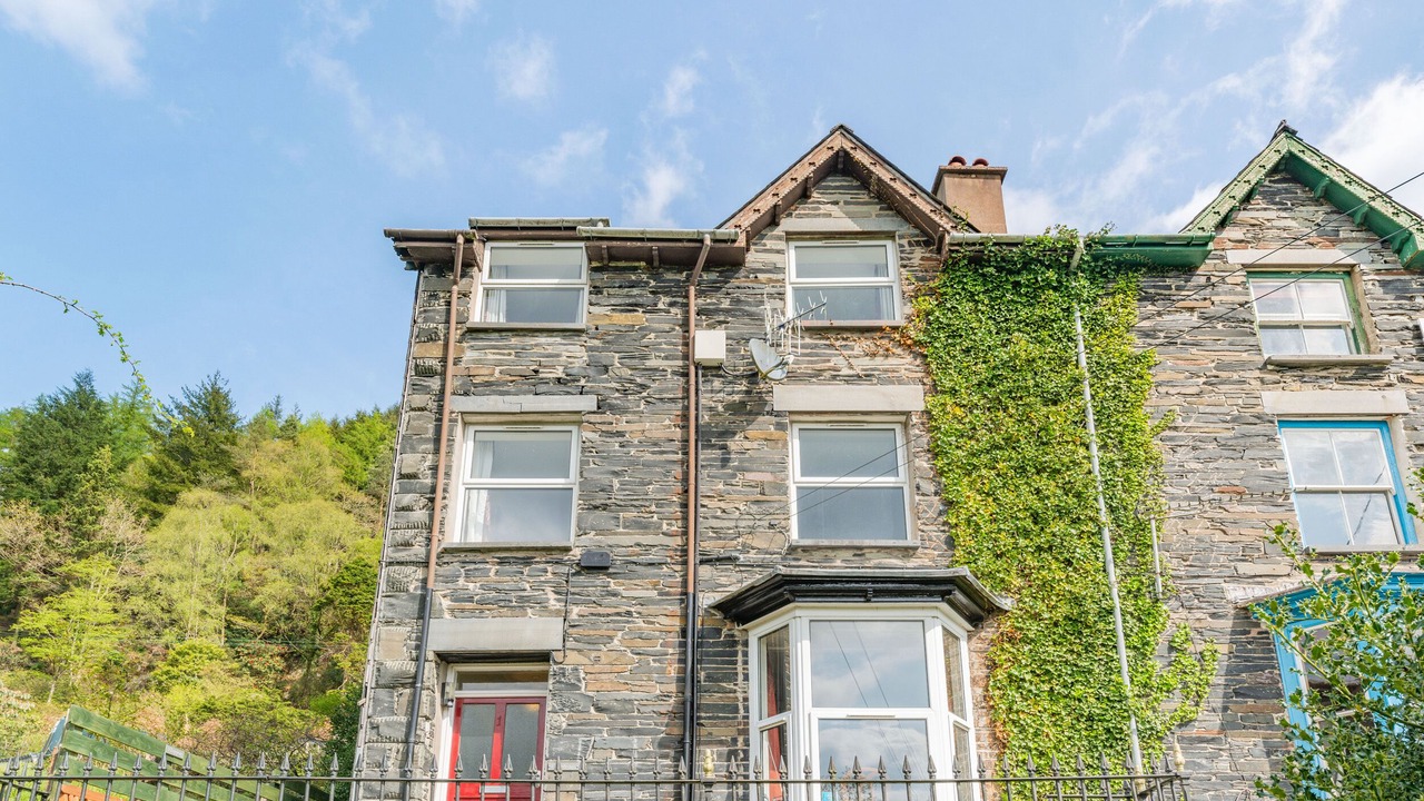 Photo of Outdoor in Corris