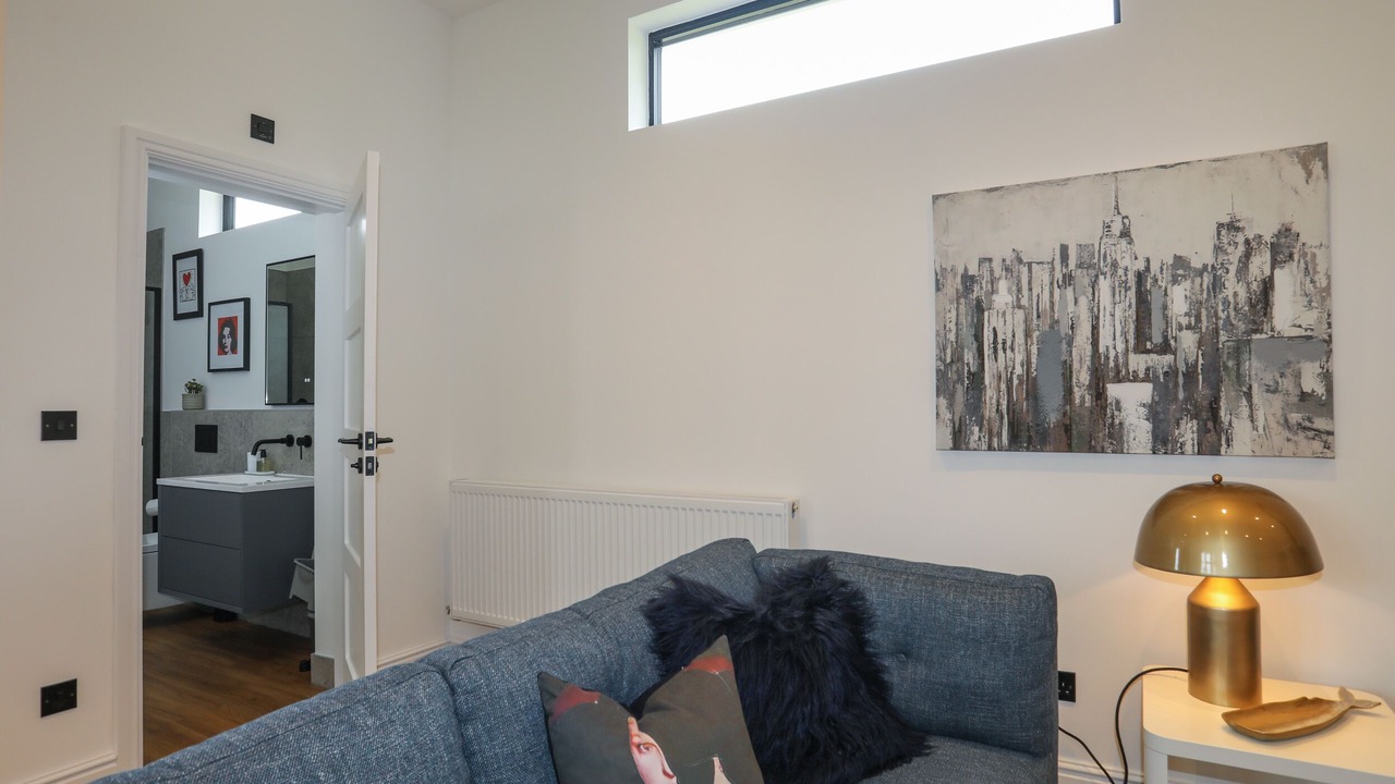 Photo of Livingroom in Henryd